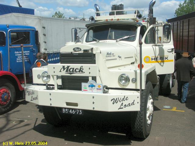 Mack-B-81-Bergetruck-230504-1[1].jpg